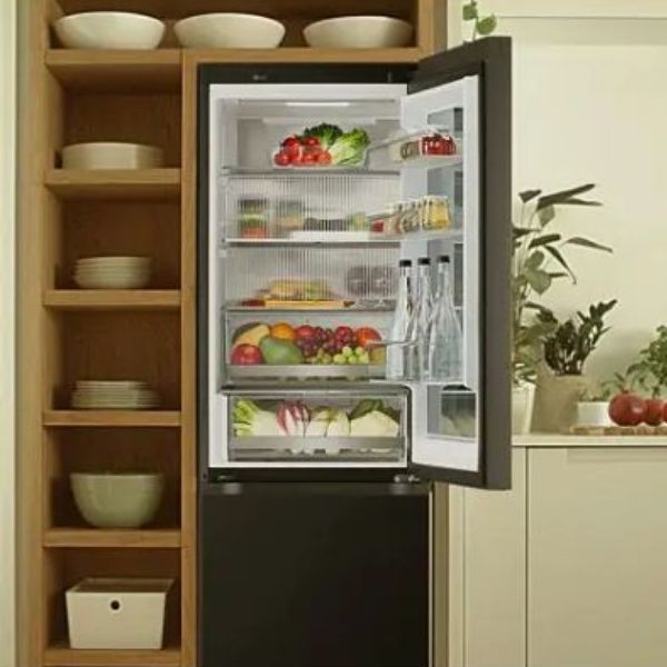 Frigorífico Combi LG GBG5160CEV Instaview DoorCooling+ Negro Grafito 1,86 m A Plus Rehabilitación Energética SL