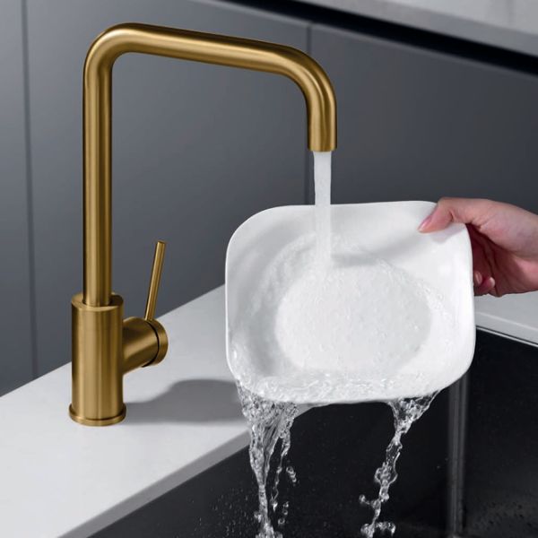 Grifería de Cocina Monomando SERIE LOIRA ORO CEPILLADO - A PLUS RENOVABLES