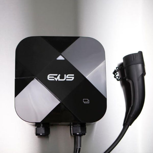 Cargadores KUBIC EV | 7.4kW Monofásico y 22kW Trifásico | Manguera o Socket | IP65 IK10 | Uso Comercial y Residencial Evus Energy
