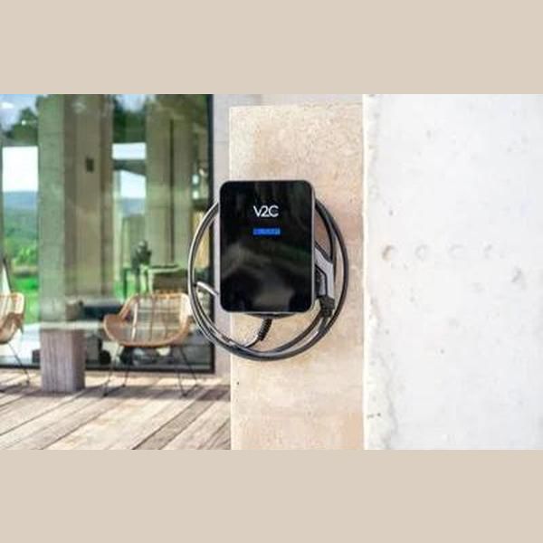 V2C Trydan 7,4 kW – Punto de Recarga Monofásico con Cable Tipo 2 · Protecciones Integradas · WiFi & Bluetooth Trydan